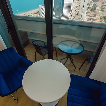 Orbi Aparthotel In Batumi Esterno foto