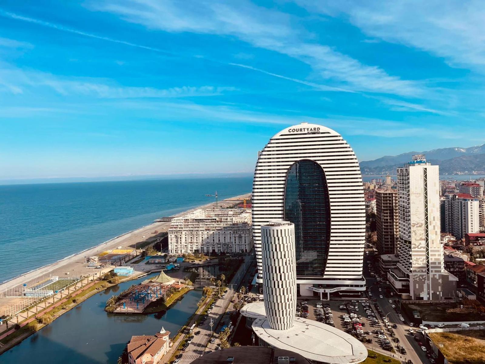 Orbi Aparthotel In Batumi Esterno foto