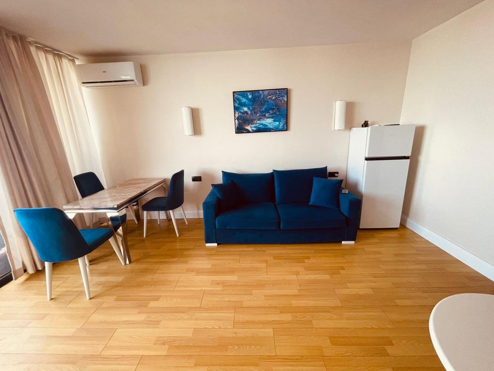 Orbi Aparthotel In Batumi Esterno foto