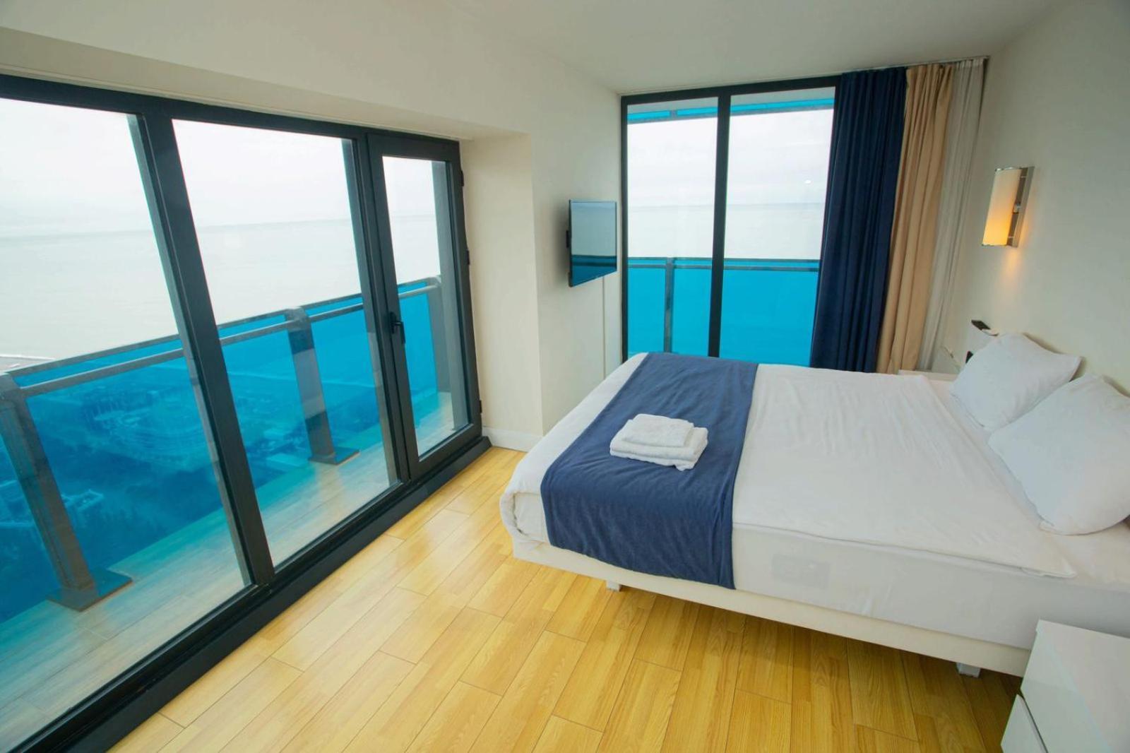 Orbi Aparthotel In Batumi Esterno foto