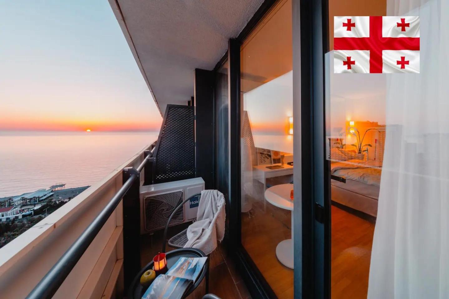 Orbi Aparthotel In Batumi Esterno foto