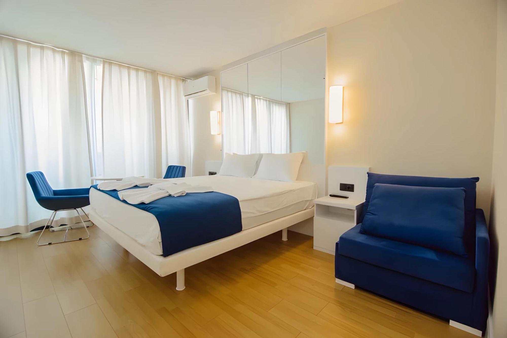 Orbi Aparthotel In Batumi Esterno foto